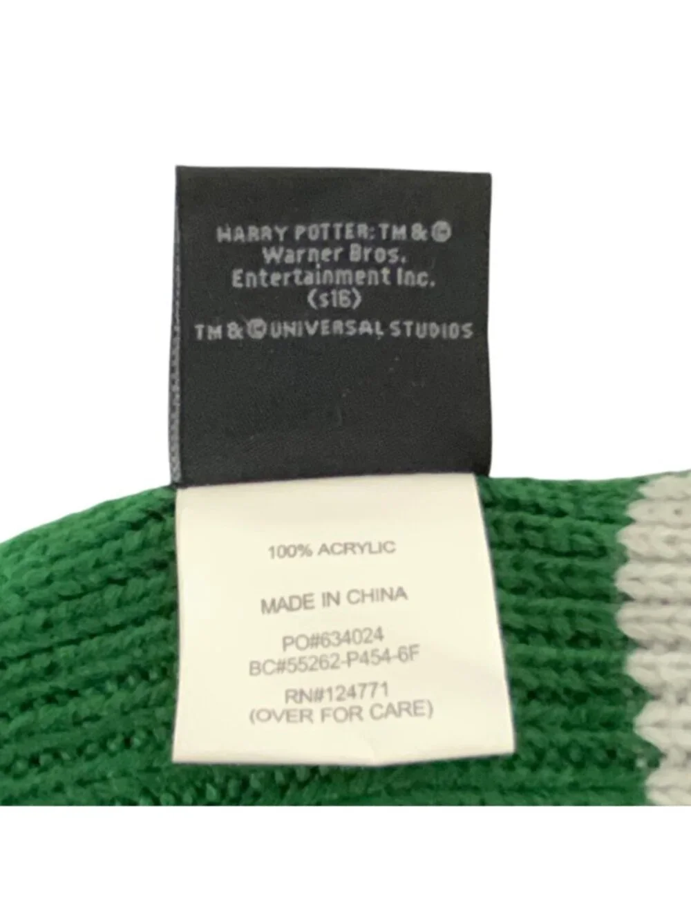 The Wizarding World Of Harry Potter Slytherin Green White Acrylic Scarf Fringe